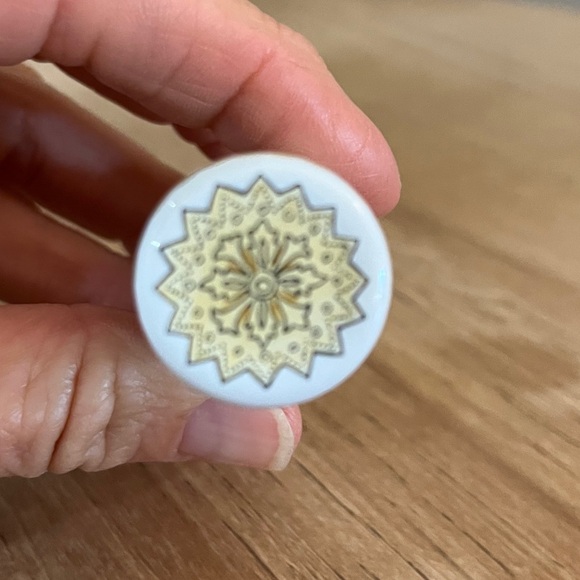 Aprey Enamel Christmas Cracker Vintage c.1992-Preowned - Picture 4 of 8